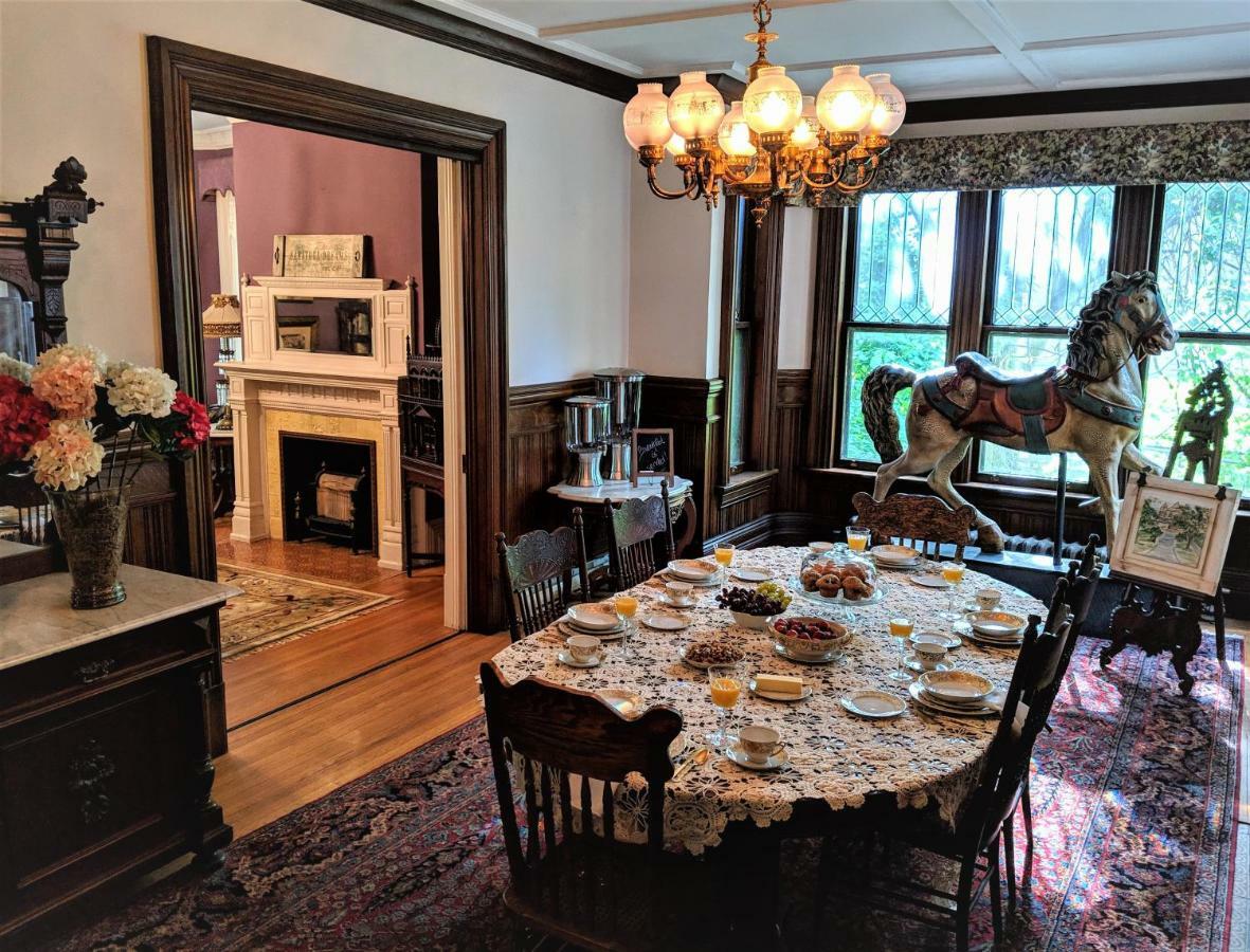 ซาราโตกา ดรีมส์ เบด แอนด์ เบรคฟาสต์ Bed & Breakfast ซาราโทกาสปริงส์ ภายนอก รูปภาพ