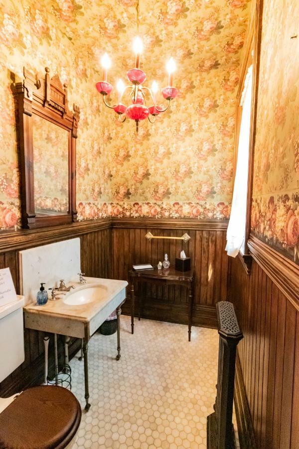 ซาราโตกา ดรีมส์ เบด แอนด์ เบรคฟาสต์ Bed & Breakfast ซาราโทกาสปริงส์ ภายนอก รูปภาพ